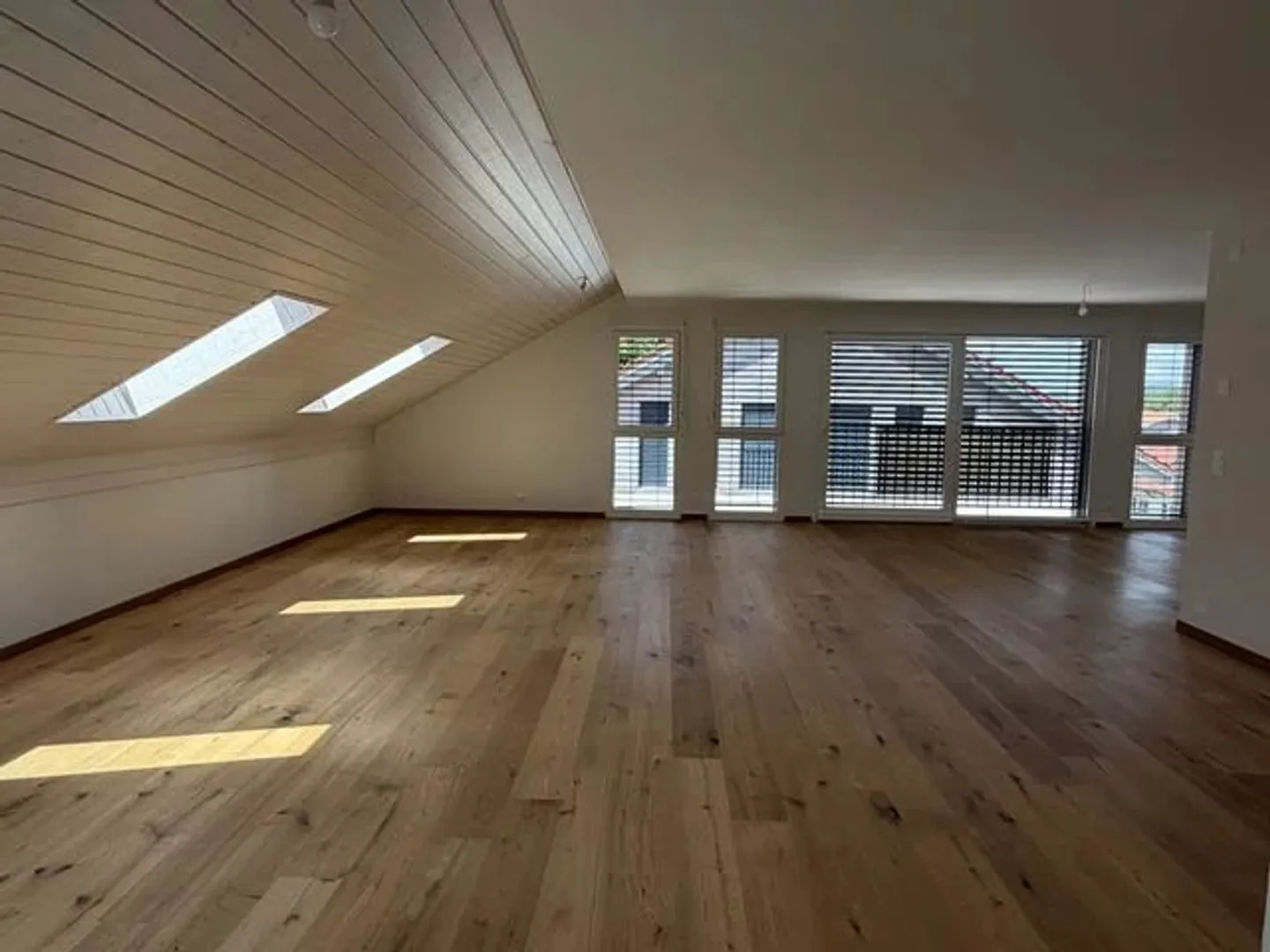 Charmante 3.5 Zimmer Wohnung - Foto 3 von 7