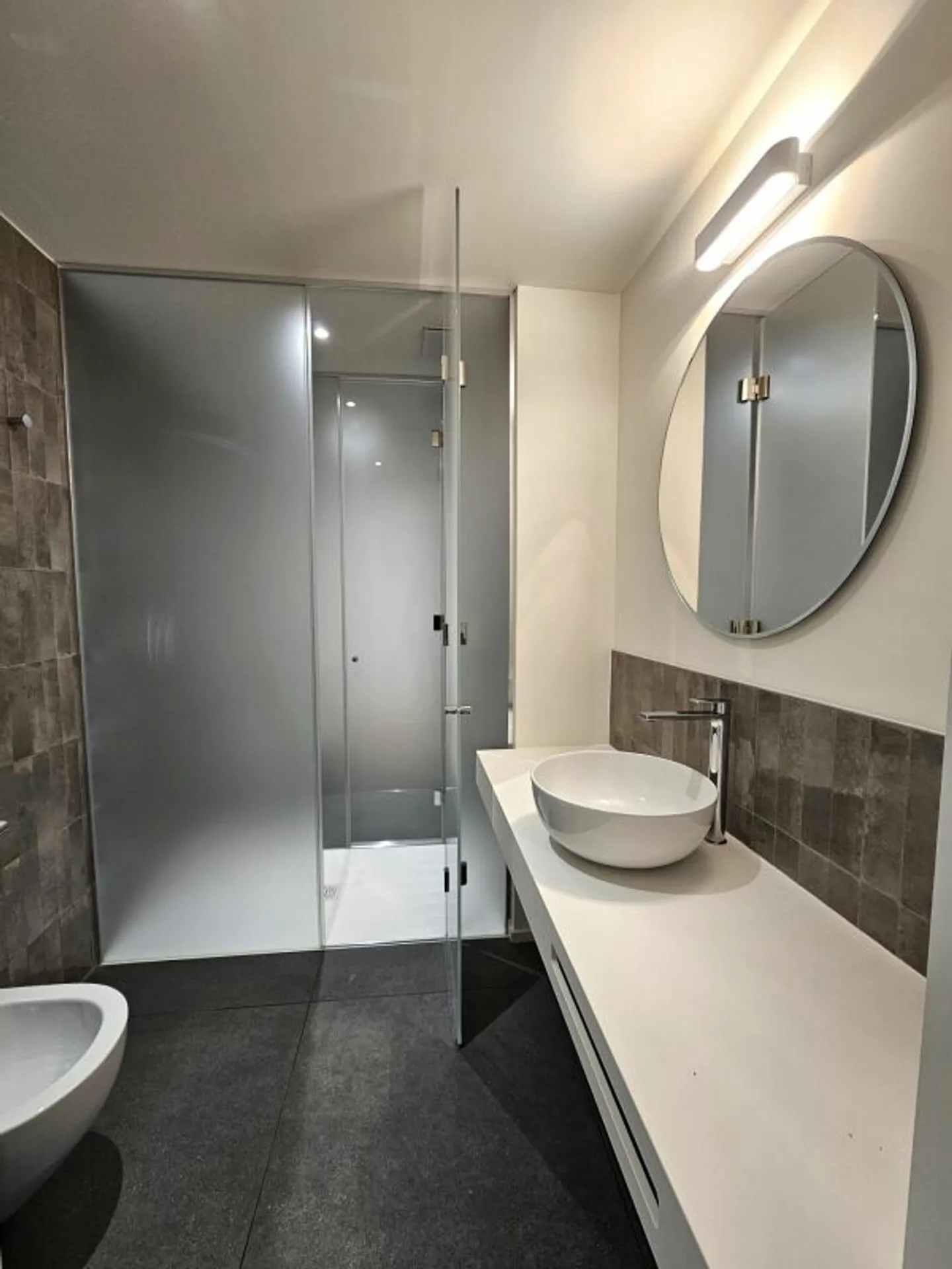 Appartement lumineux de 3,5 pièces en emplacement privilégié - Photo 4 sur 8