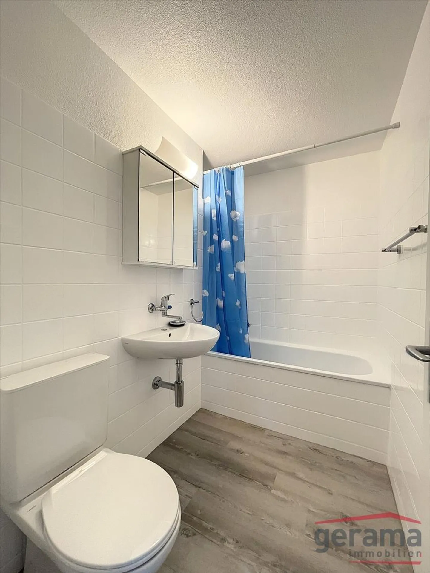 Renovierte 4.5 Zimmerwohnung in Schmitten - Foto 4 von 7