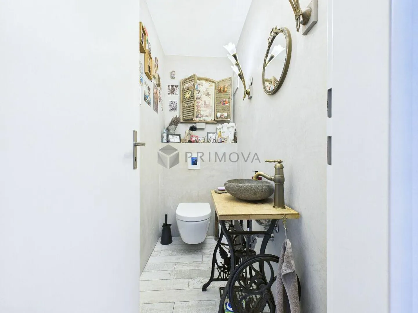 Appartamento duplex esclusivo di 3,5 locali a Oberwil BL - Foto 11 di 12