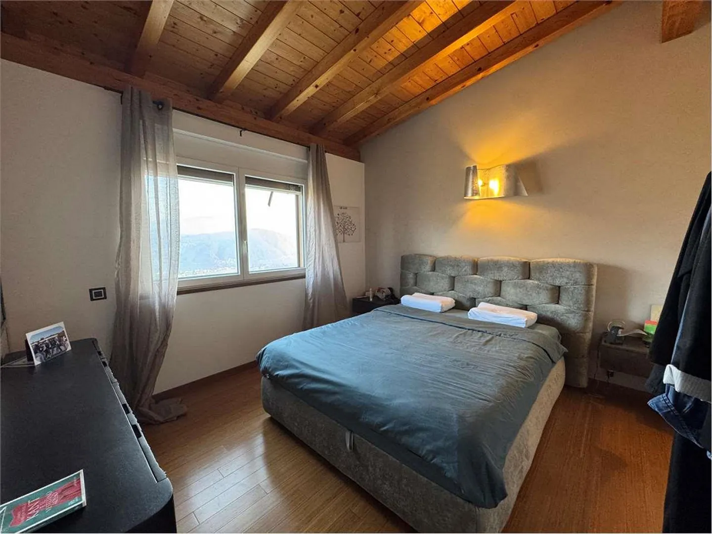 Triplex en rangée avec 4,5 pièces à Pura avec vue sur le lac et entouré de verdure - Photo 5 sur 11