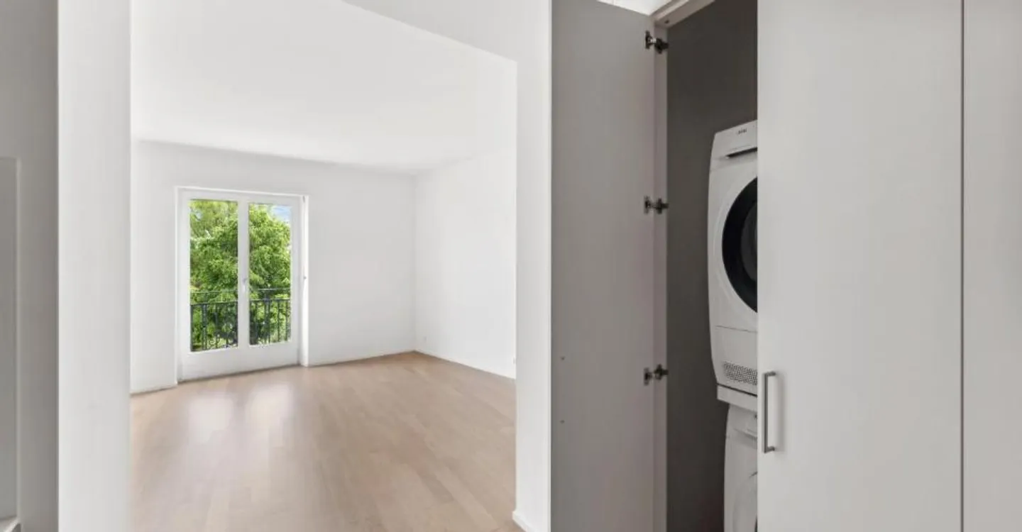 Modernes Apartment mit Büro - Foto 8 von 8