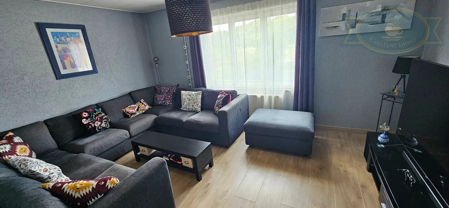 Multifunctional House at the Edge of the Forest in Boncourt - Photo 4 of 18