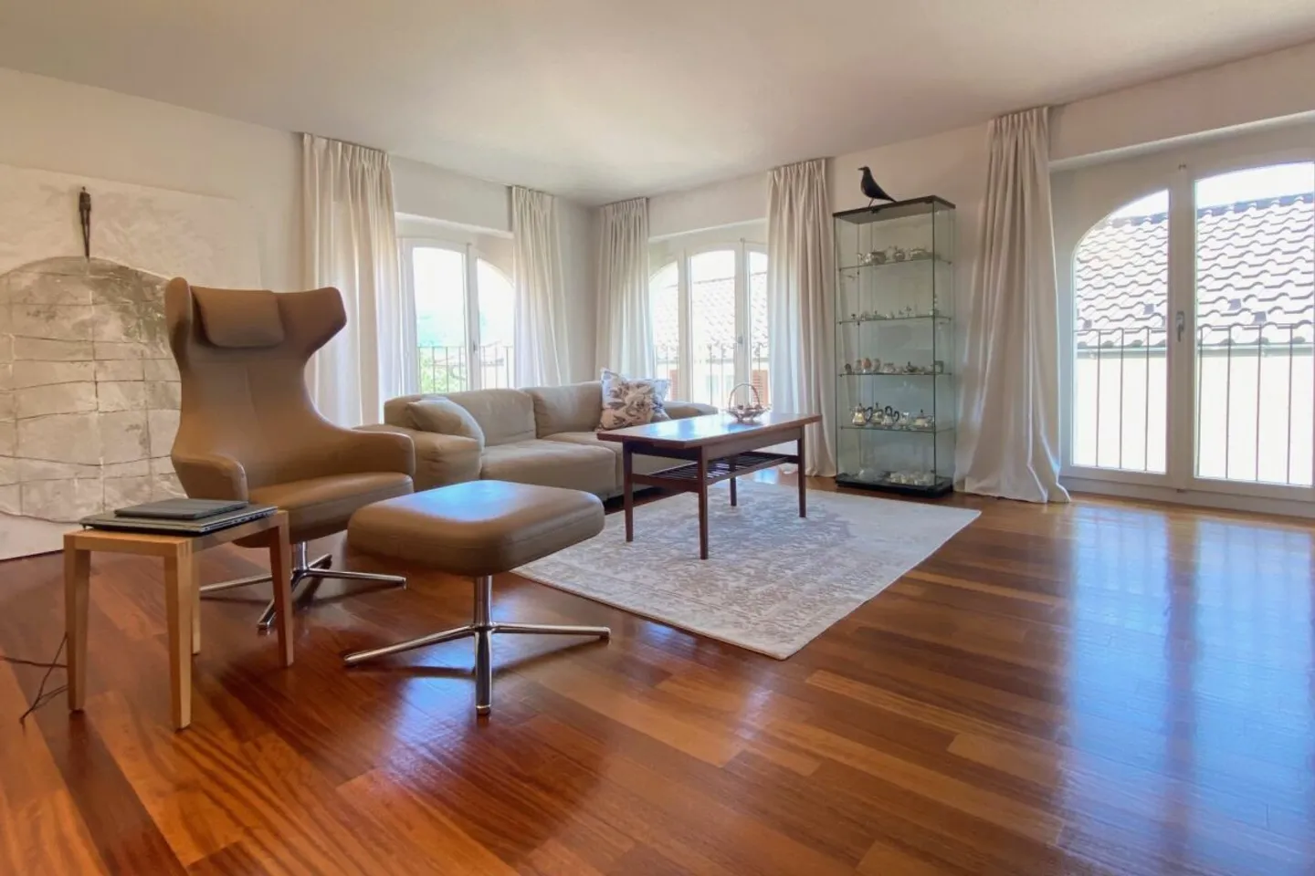 Pure tranquility !!! Restored village palazzo with Mediterranean courtyard & double garage - near Lugano - Photo 35 of 39