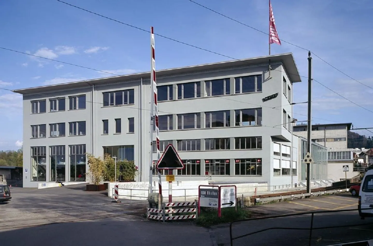 Commercial space approx. 284m2 for rent in the VIDMAR halls! - Photo 3 of 3