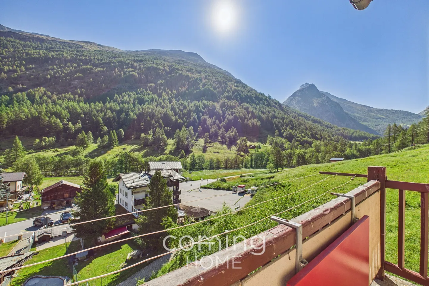 Confort de vie alpin à Saas-Almagell - 7,5 pièces avec vue et tranquillité - Photo 2 sur 14