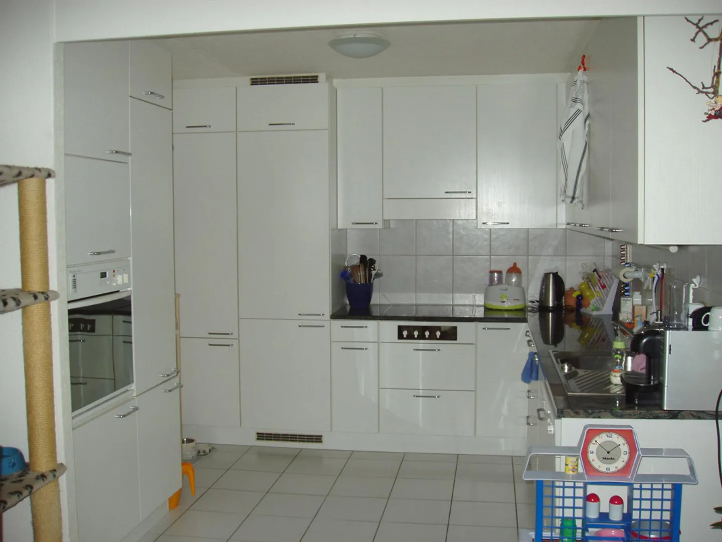 Appartamento moderno di 4,5 stanze con balcone a Gümligen - Foto 2 di 7
