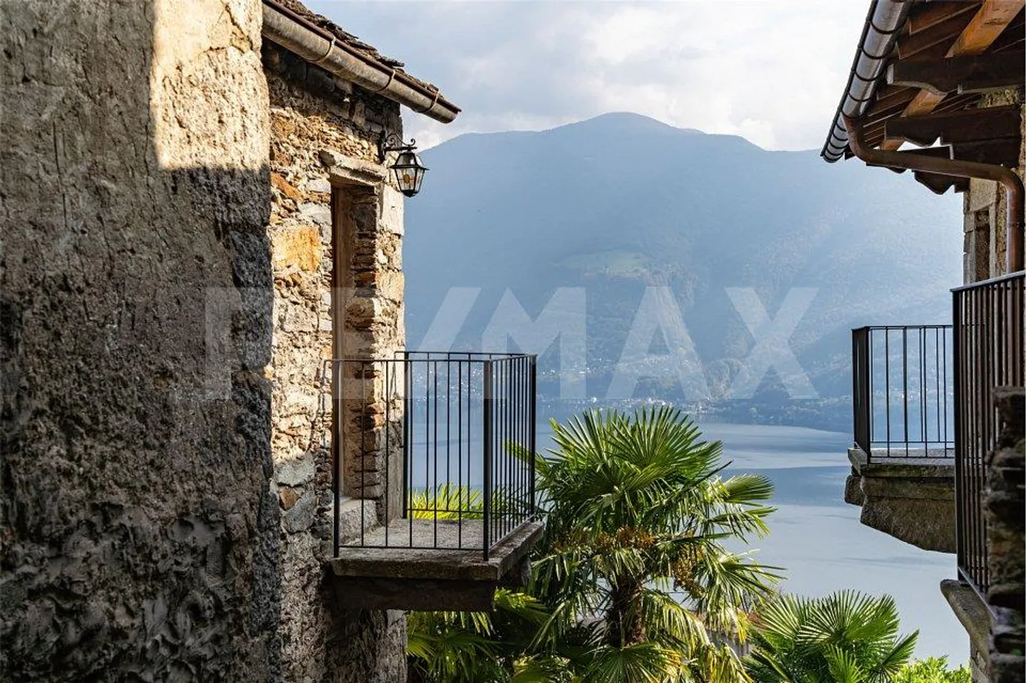 2.5 Room Apartment - Photo 3 of 13