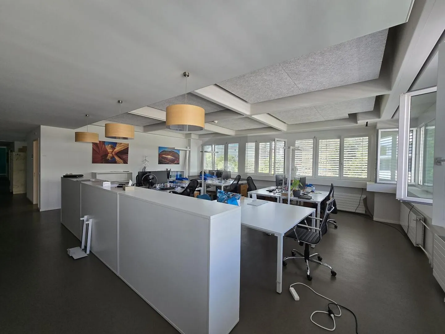 Office space for rent - Photo 1 of 5