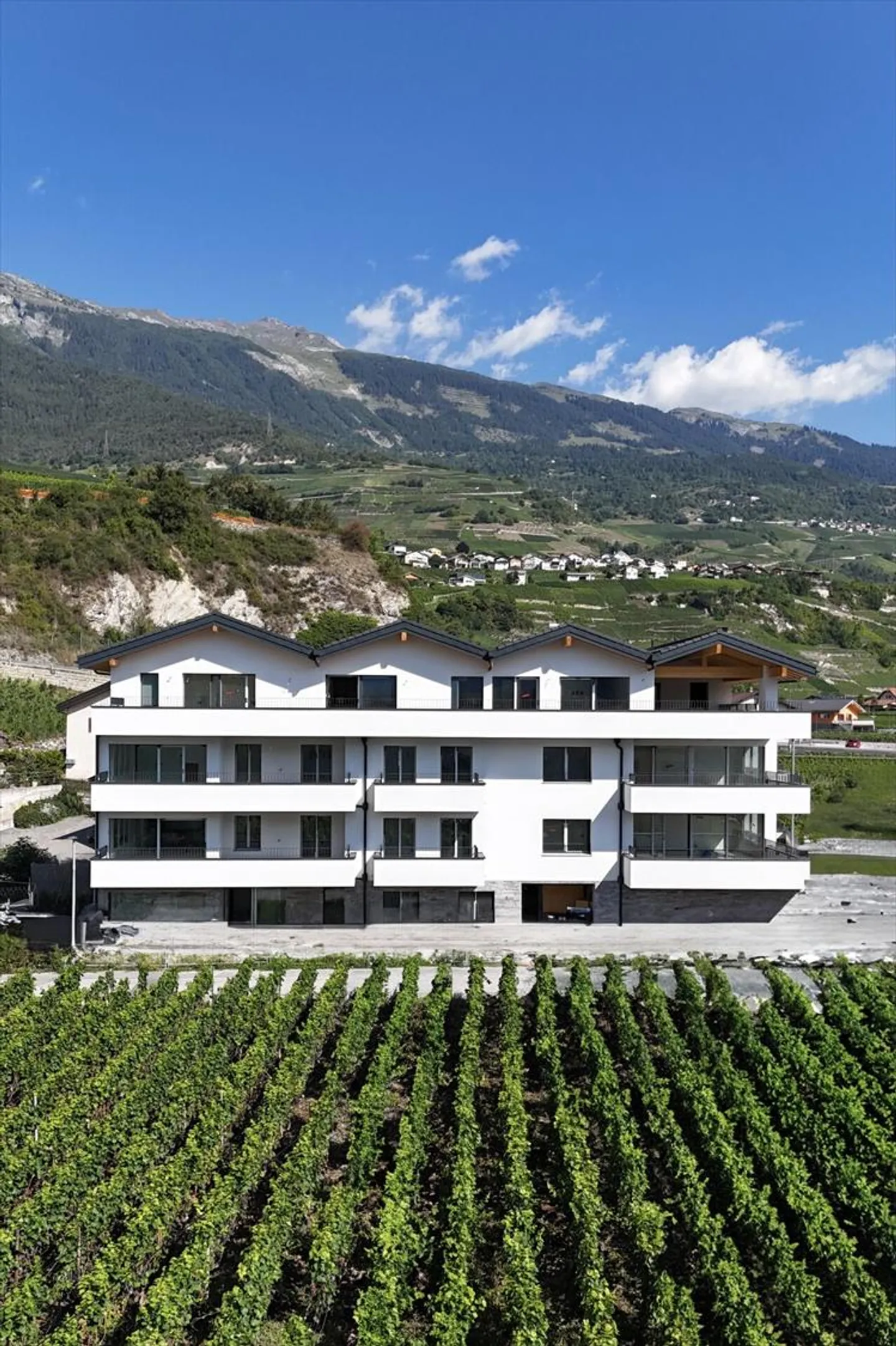 4.5-room apartment with garden, finishes at the buyer's discretion - Photo 9 of 9