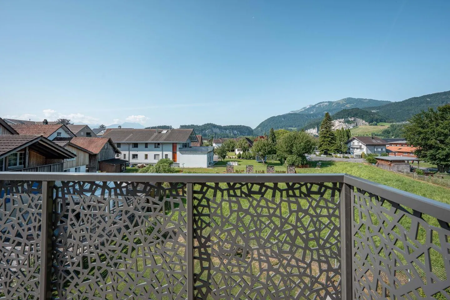 5.5-Room Penthouse Apartment - Photo 12 of 13