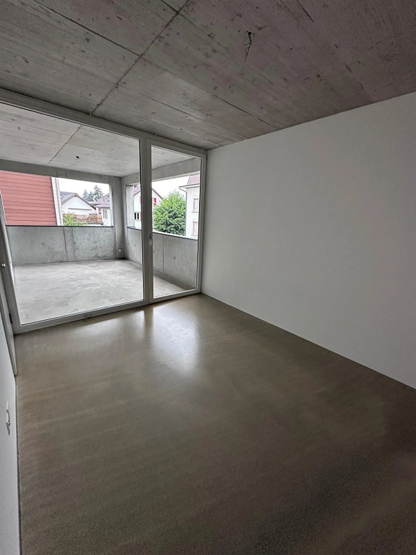exklusive Wohnung in kleinem Mehrfamilienhaus im 2.OG - Foto 12 von 18