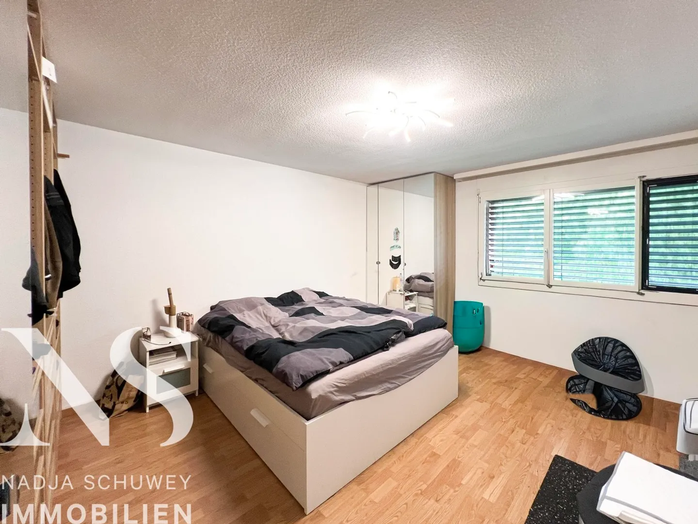 Spacious 4.5-Room Apartment - Photo 9 of 15