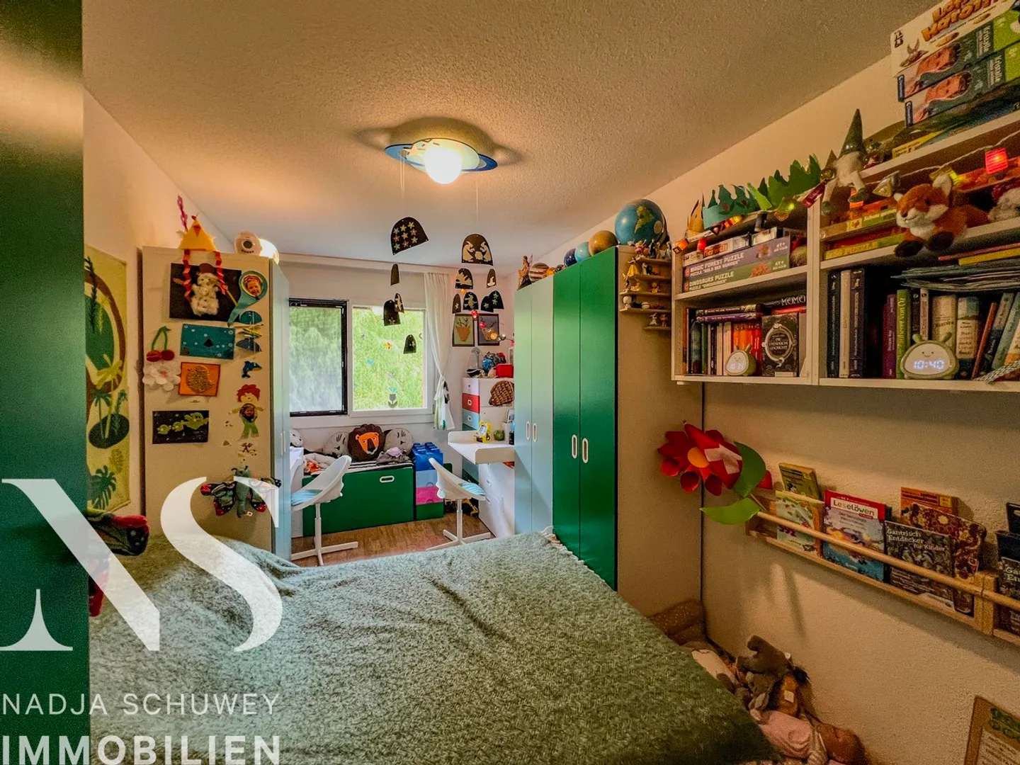 Spacious 4.5-Room Apartment - Photo 10 of 15