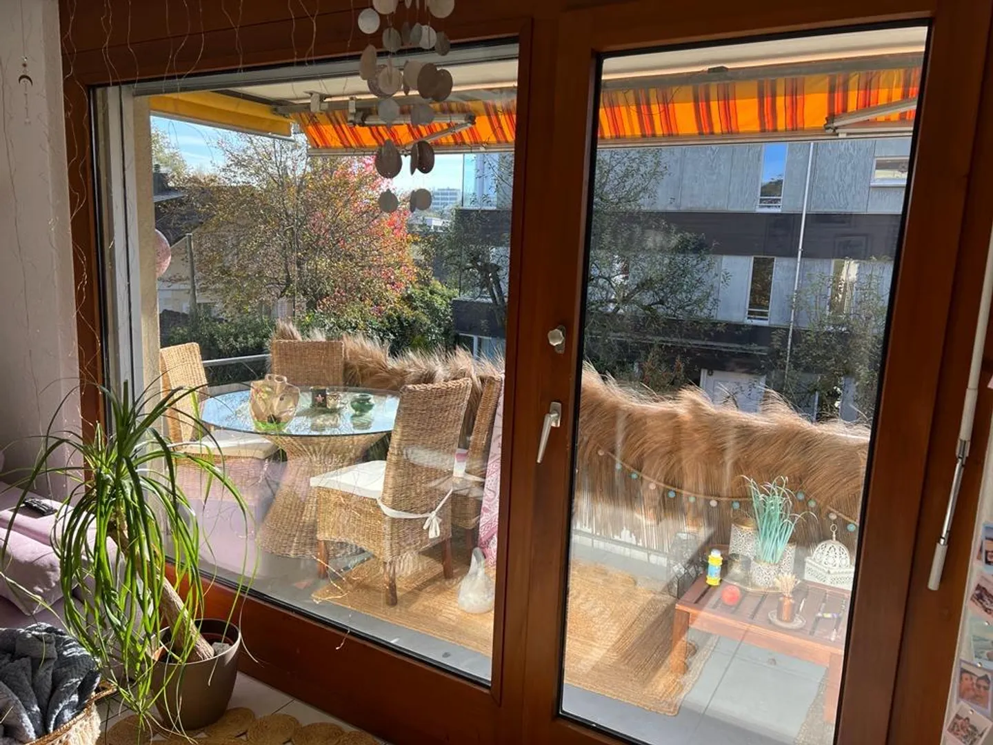 Appartamento soleggiato con 2 camere e balcone ad Aarau vicino all'Aare - Foto 2 di 6