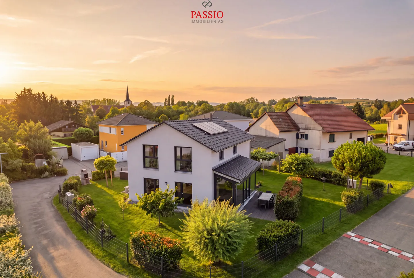 Einfamilienhaus kaufen - Foto 1 von 41