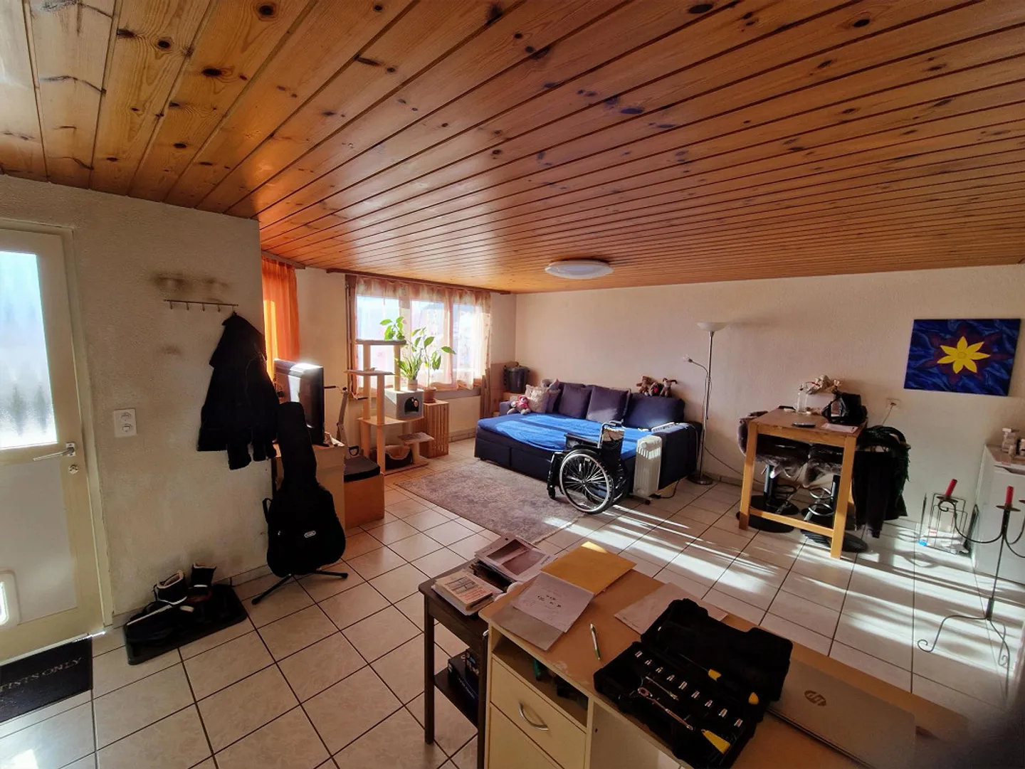 2½-Zimmer Untermieter-Wohnung mit Garten, super Ausblick und Lagerraum - Foto 1 von 8