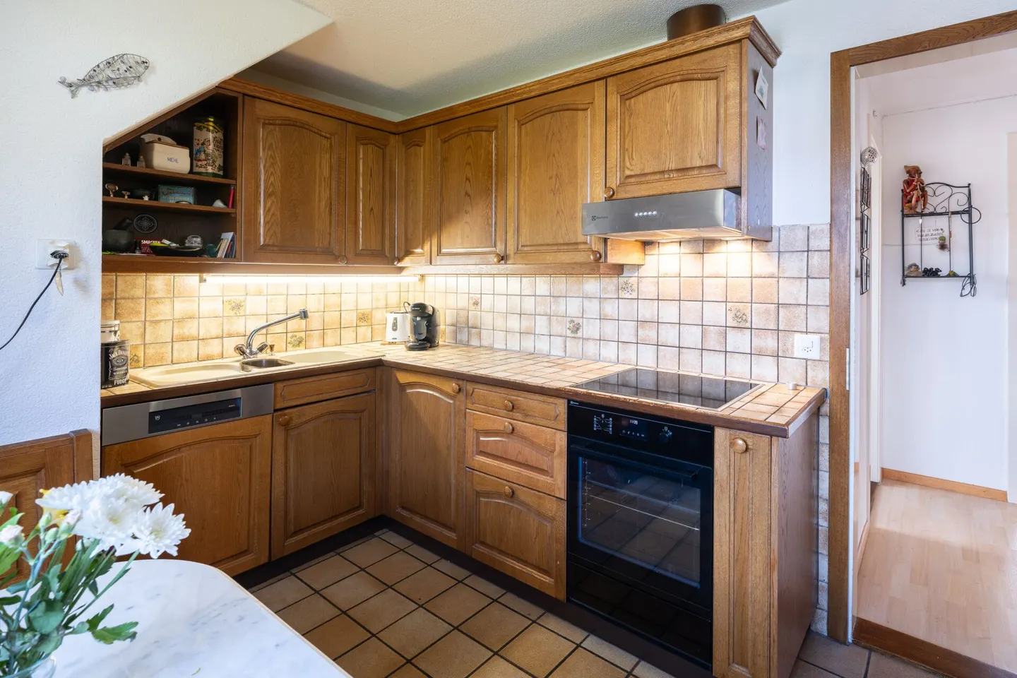 Appartement sous les combles de 3,5 pièces avec vue imprenable sur Belp - Photo 8 sur 13