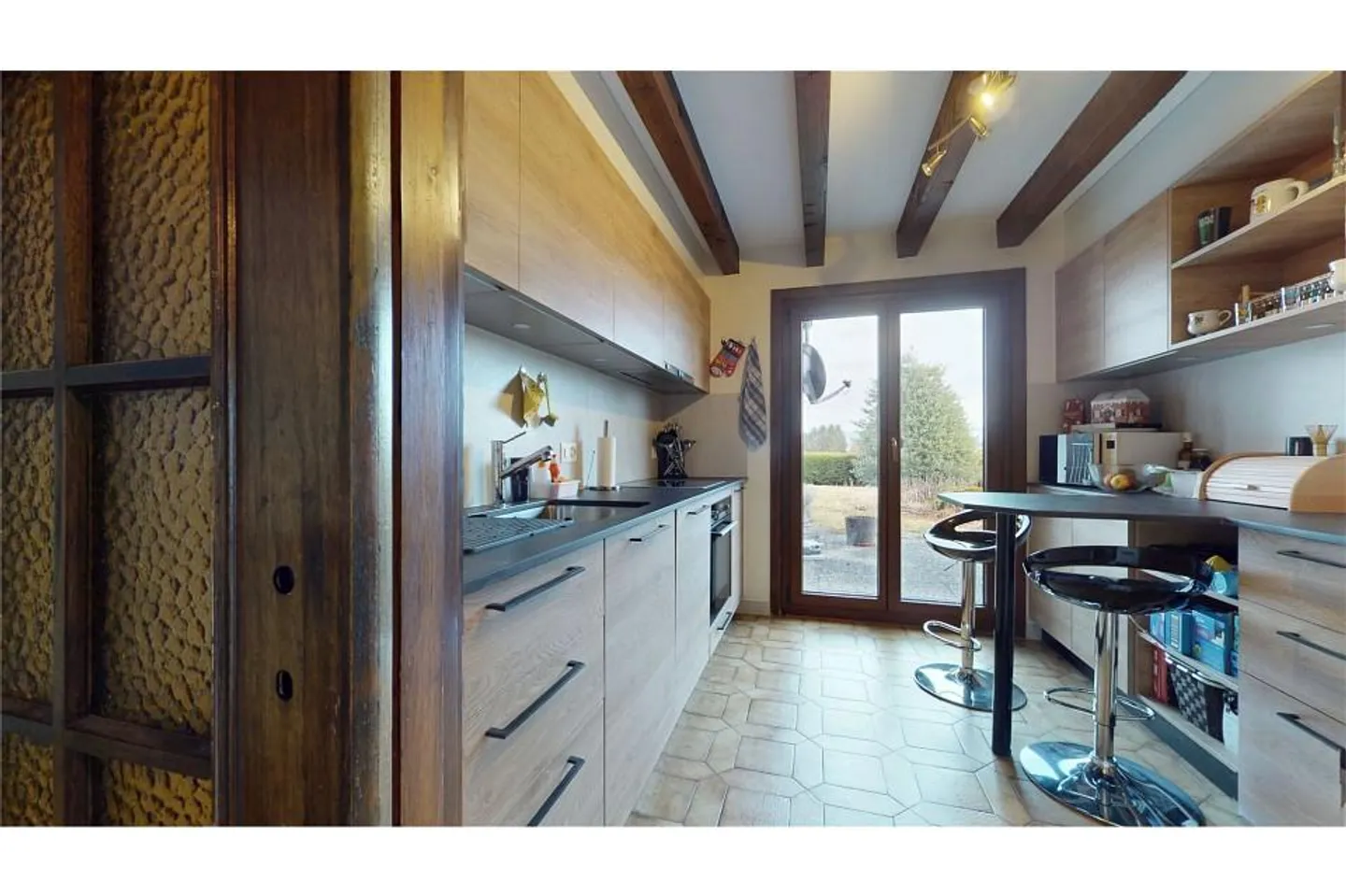 Charming house with stunning views and great potential / Exclusivity... - Photo 4 of 6