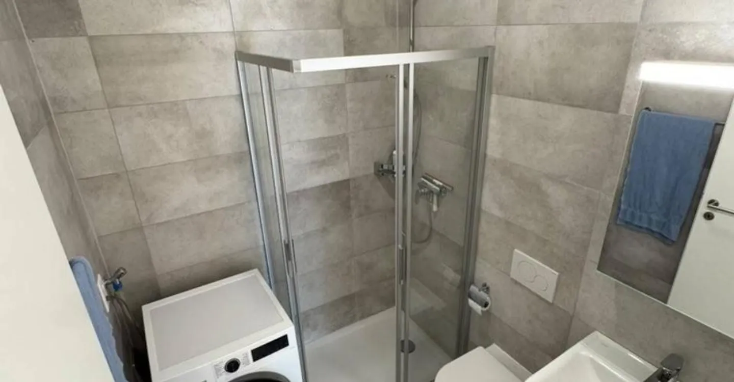 Appartement Moderne Près du Lac - Photo 5 sur 8