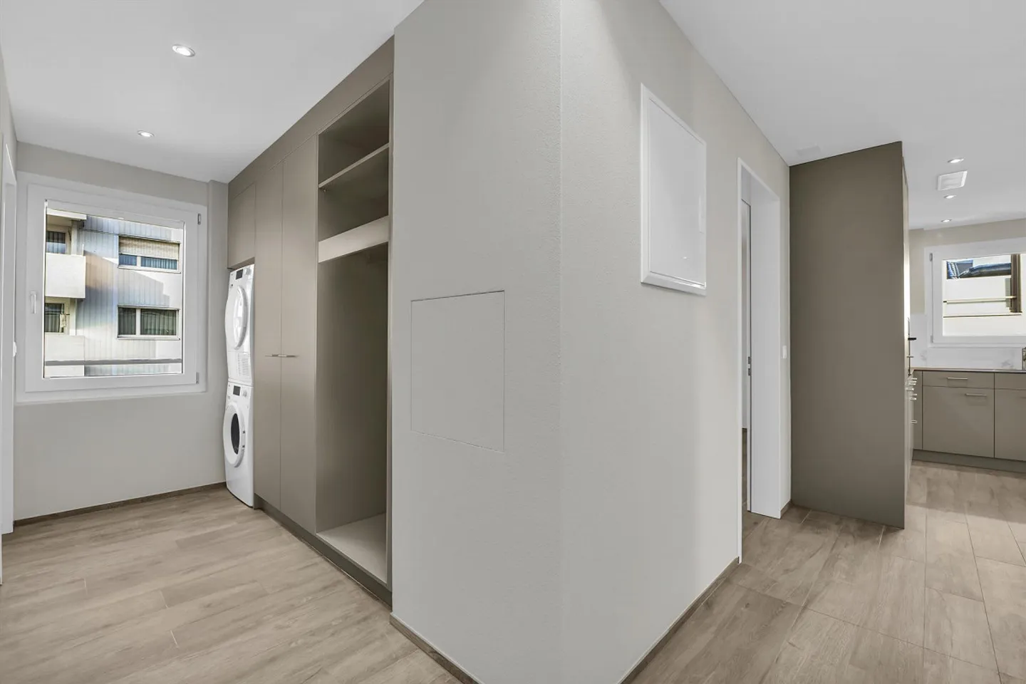 For those who want more than four walls - Photo 3 of 8