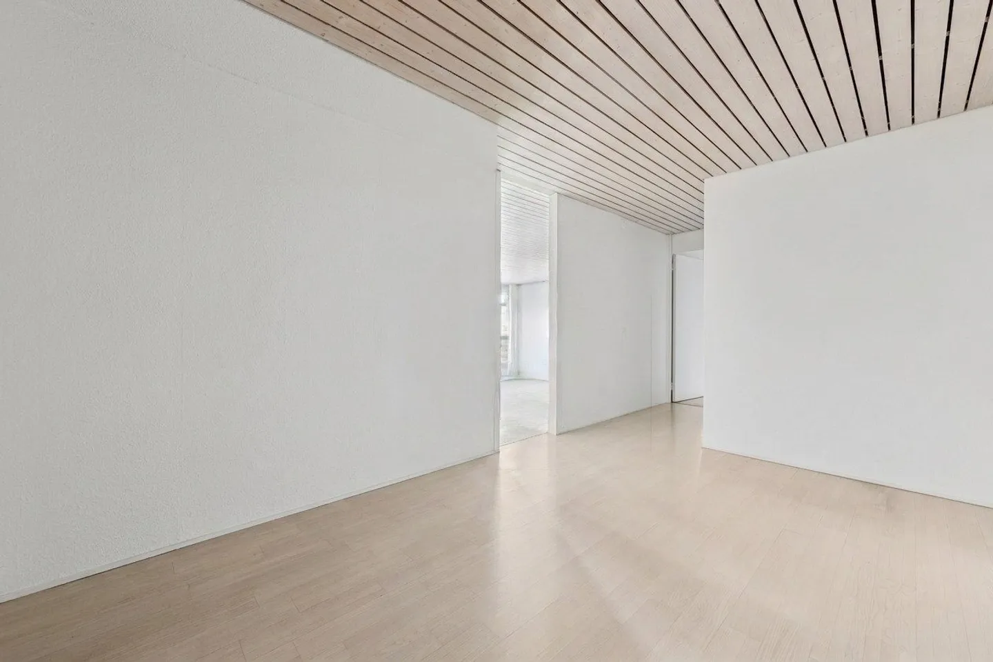 Sonnige Terrassenwohnung mit Weitblick - Foto 4 von 9