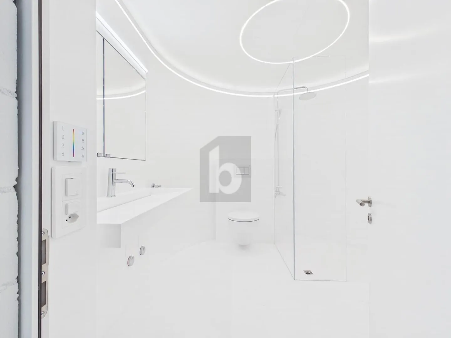 ARCHITECTURE MEETS MODERN CONSTRUCTION TECHNOLOGY - Photo 4 of 6