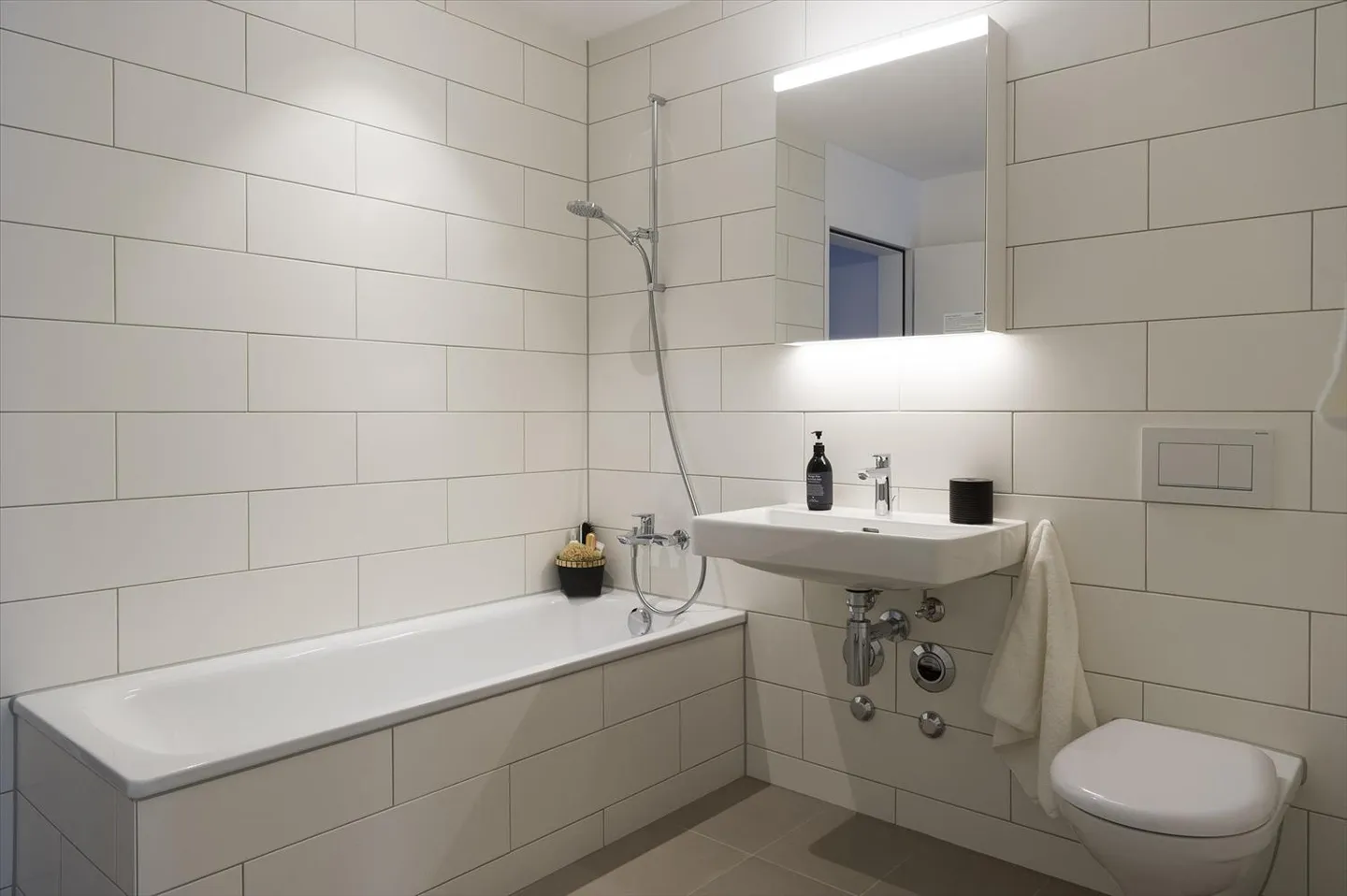 Wohnung mieten - Foto 4 von 8