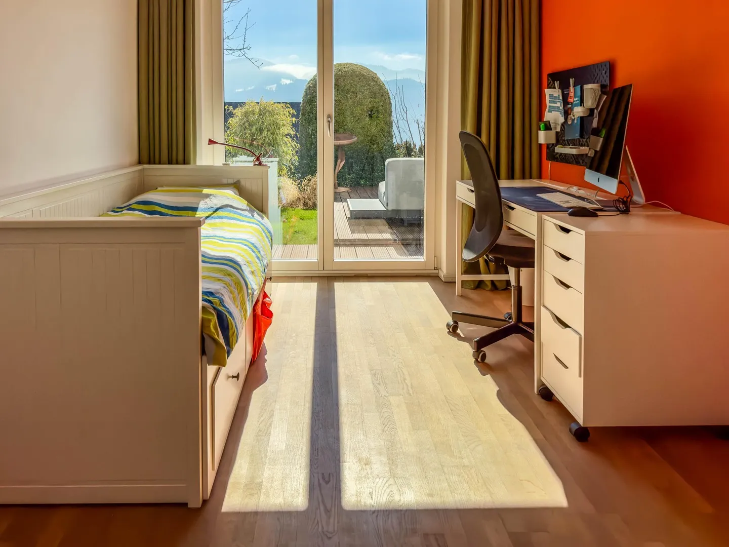 Appartamento 5.5 camere con vista spettacolare sul lago nelle colline idilliache di Oberägeri - Foto 5 di 13