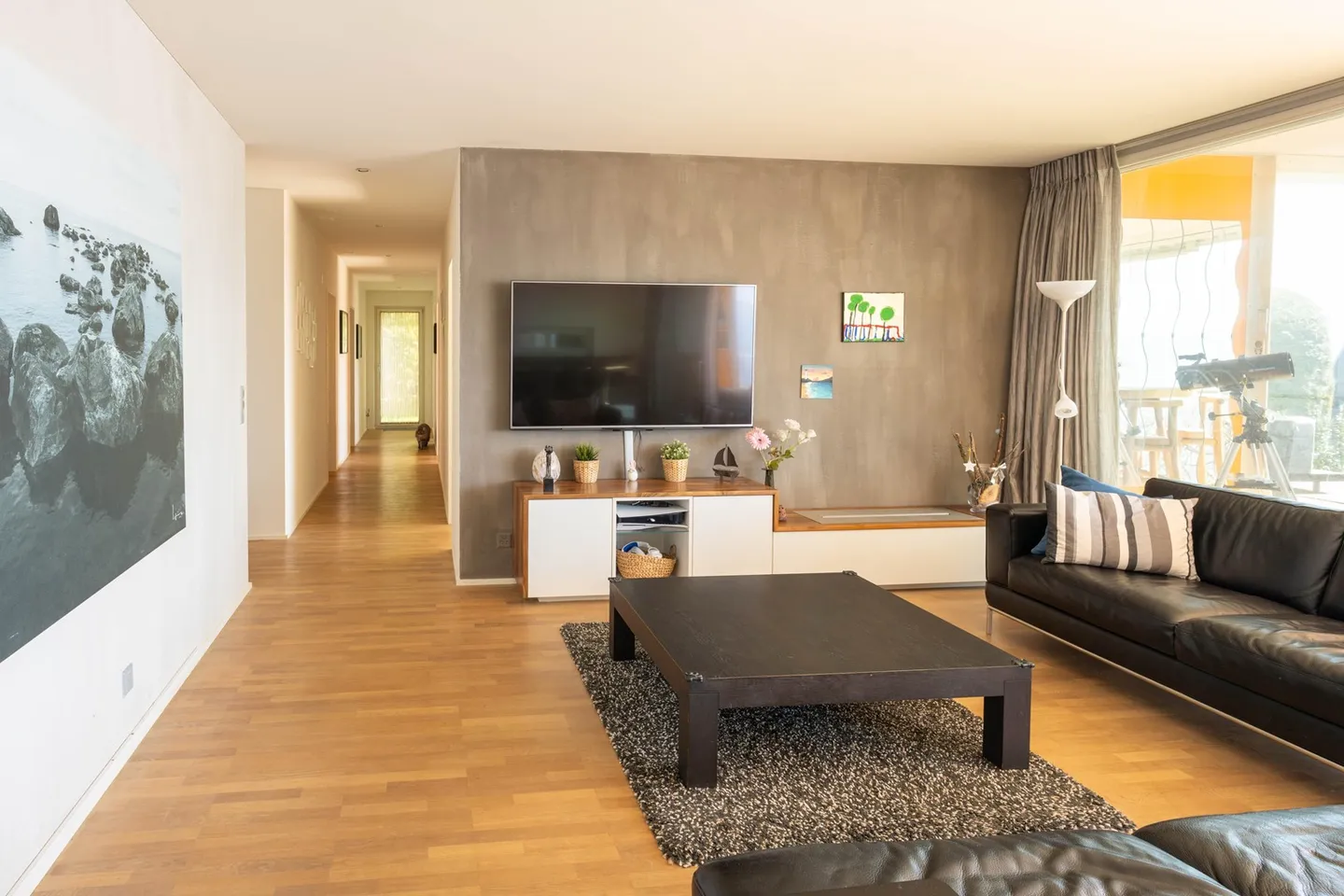 Appartamento 5.5 camere con vista spettacolare sul lago nelle colline idilliache di Oberägeri - Foto 7 di 13
