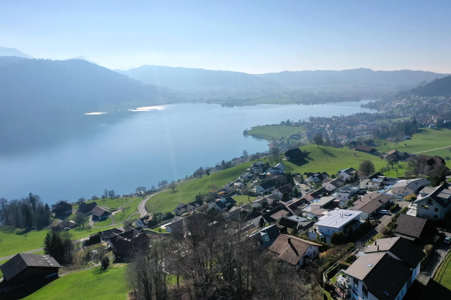 Appartamento 5.5 camere con vista spettacolare sul lago nelle colline idilliache di Oberägeri - Foto 11 di 13