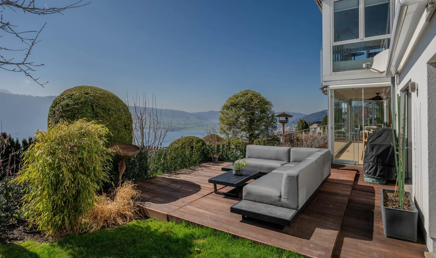 Appartamento 5.5 camere con vista spettacolare sul lago nelle colline idilliache di Oberägeri - Foto 13 di 13
