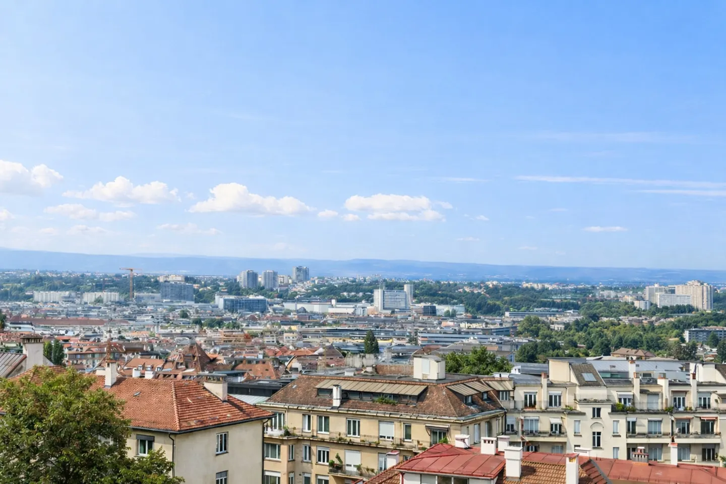 Attique d'exception avec terrasse - Photo 1 sur 9