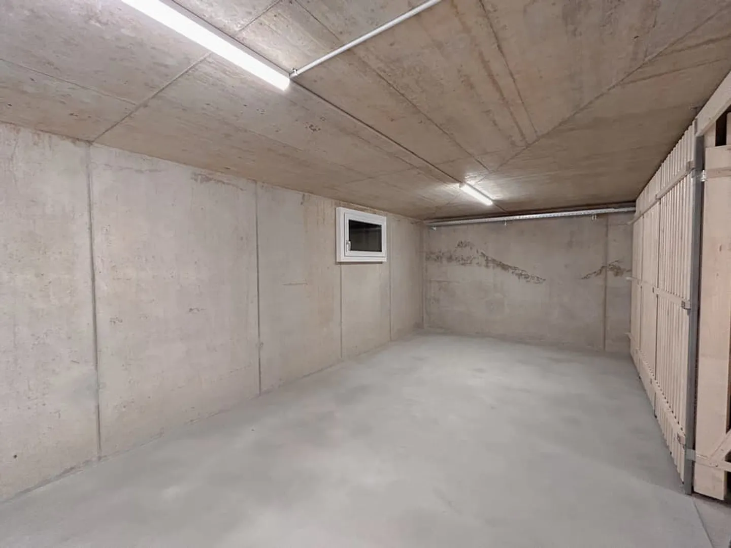 Deposito in affitto a Mézières (Romont) - con appartamento di 3,5 locali al piano terra - Foto 3 di 13