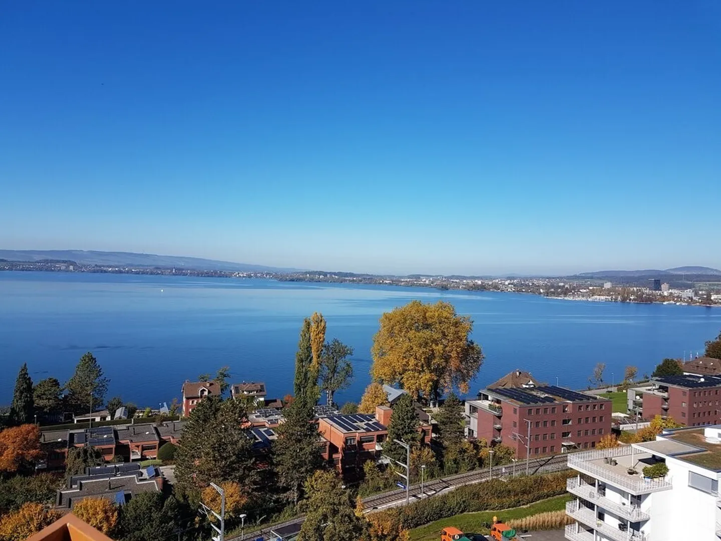 Appartamento con vista unica sul lago - Foto 7 di 7