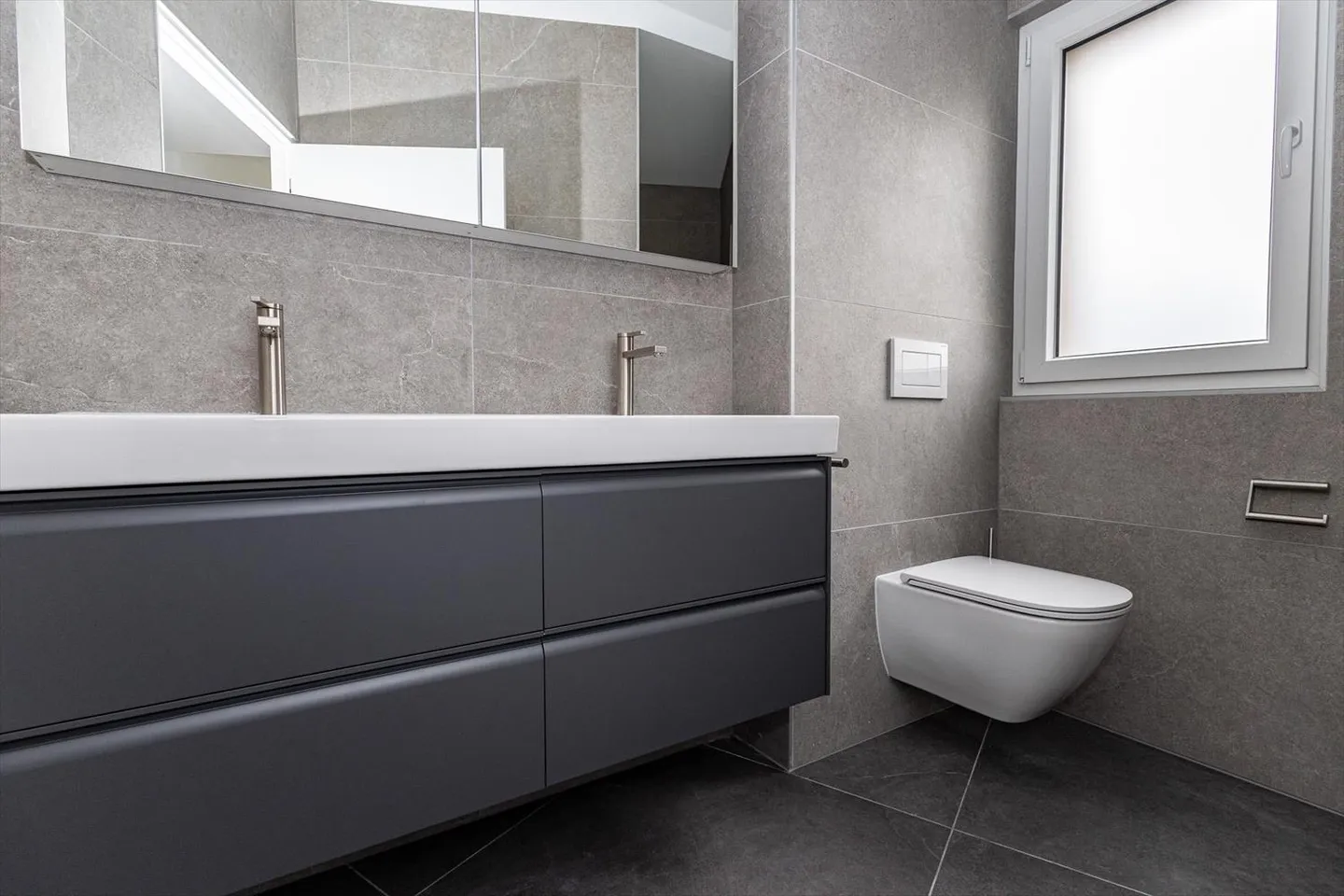 Wunderschöne Penthouse mit atemberaubendem Blick - Foto 7 von 13