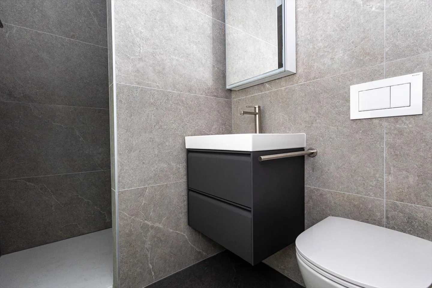 Wunderschöne Penthouse mit atemberaubendem Blick - Foto 9 von 13