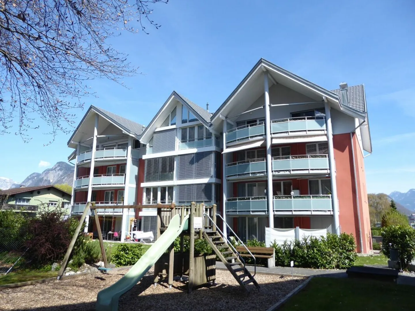 moderne und neuwertige 6-Zimmer-Maisonette-Wohnung - Foto 1 di 19