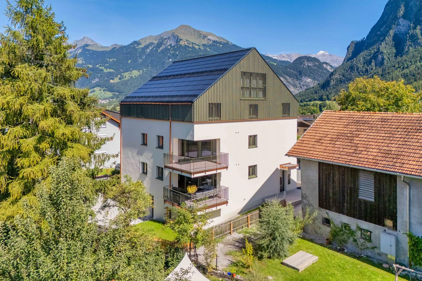 4.5 Room Apartment - Photo 2 of 19