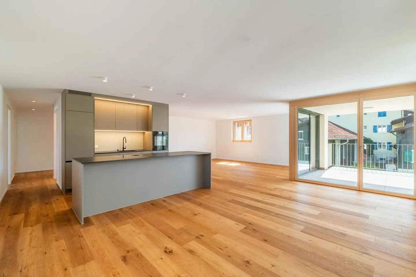 4.5 Room Apartment - Photo 5 of 19