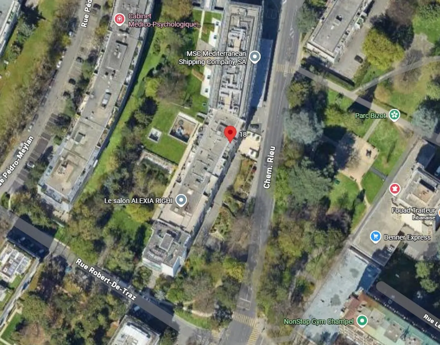 FOR RENT: Indoor parking space - Chemin de Rieu 18 - Photo 1 of 1