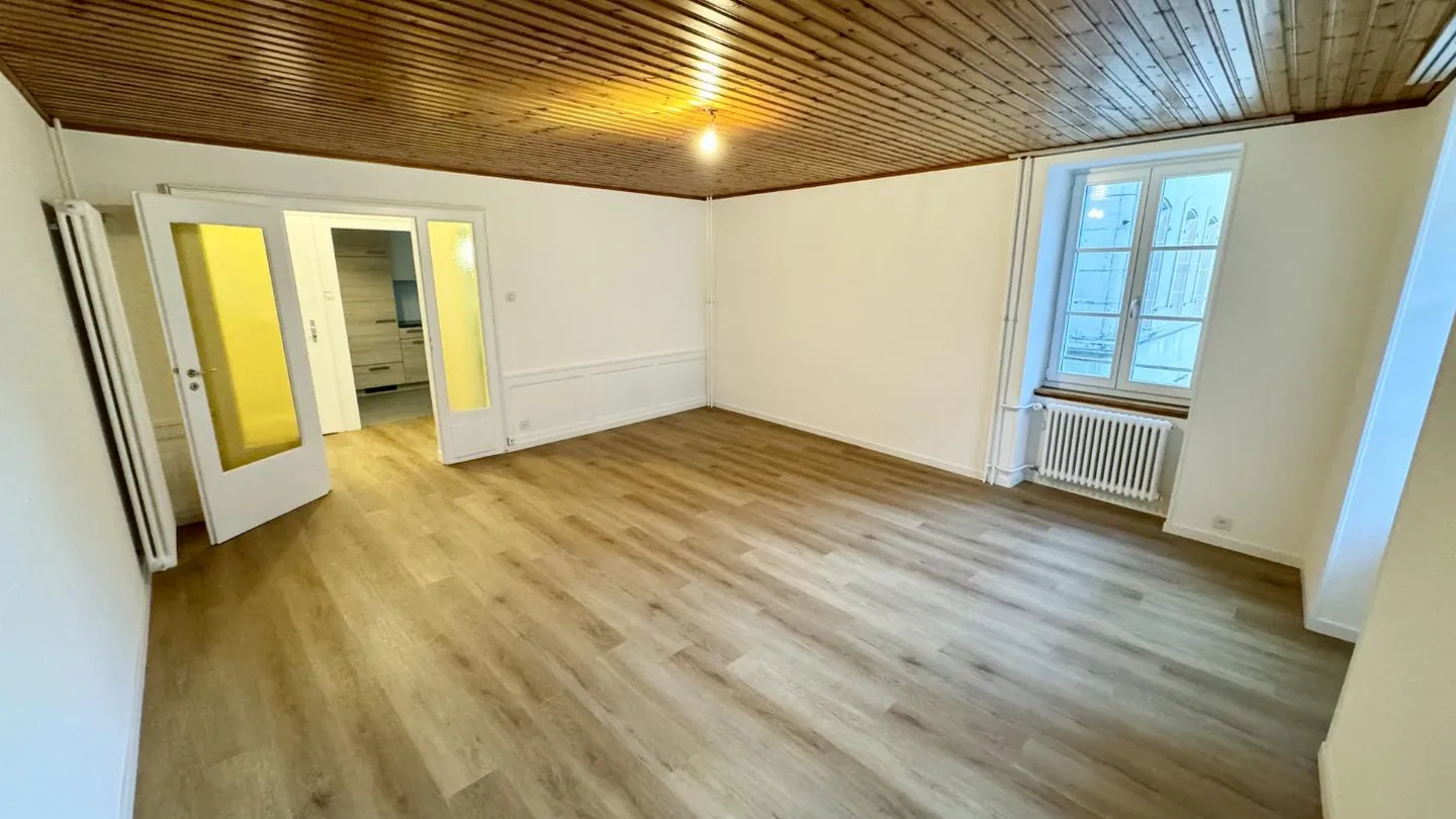 Appartamento - Foto 1 di 9