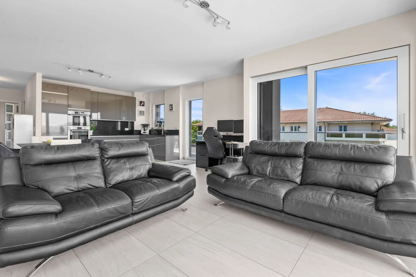 Penthouse Apartment Lot No. 16 of 138m2 - Photo 21 of 38