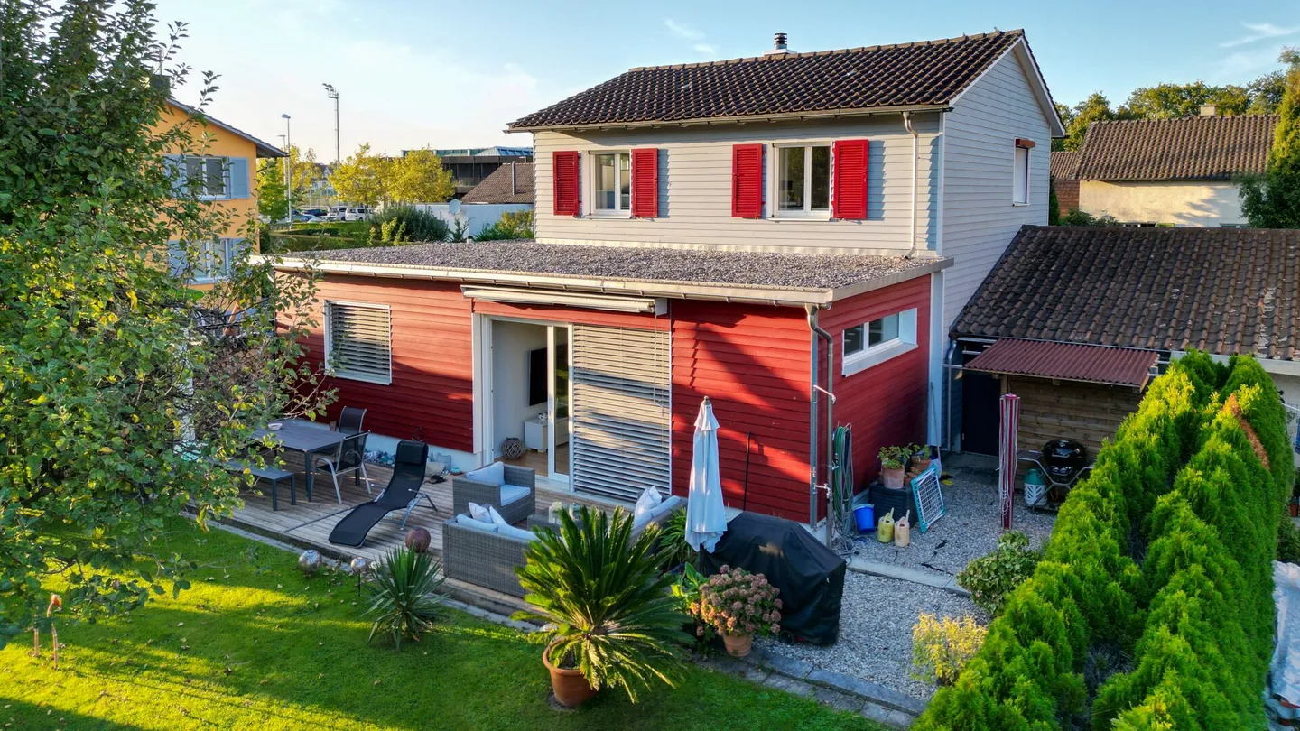La tua nuova casa: Casa unifamiliare tranquilla ad Arbon in vendita ora - Foto 1 di 10