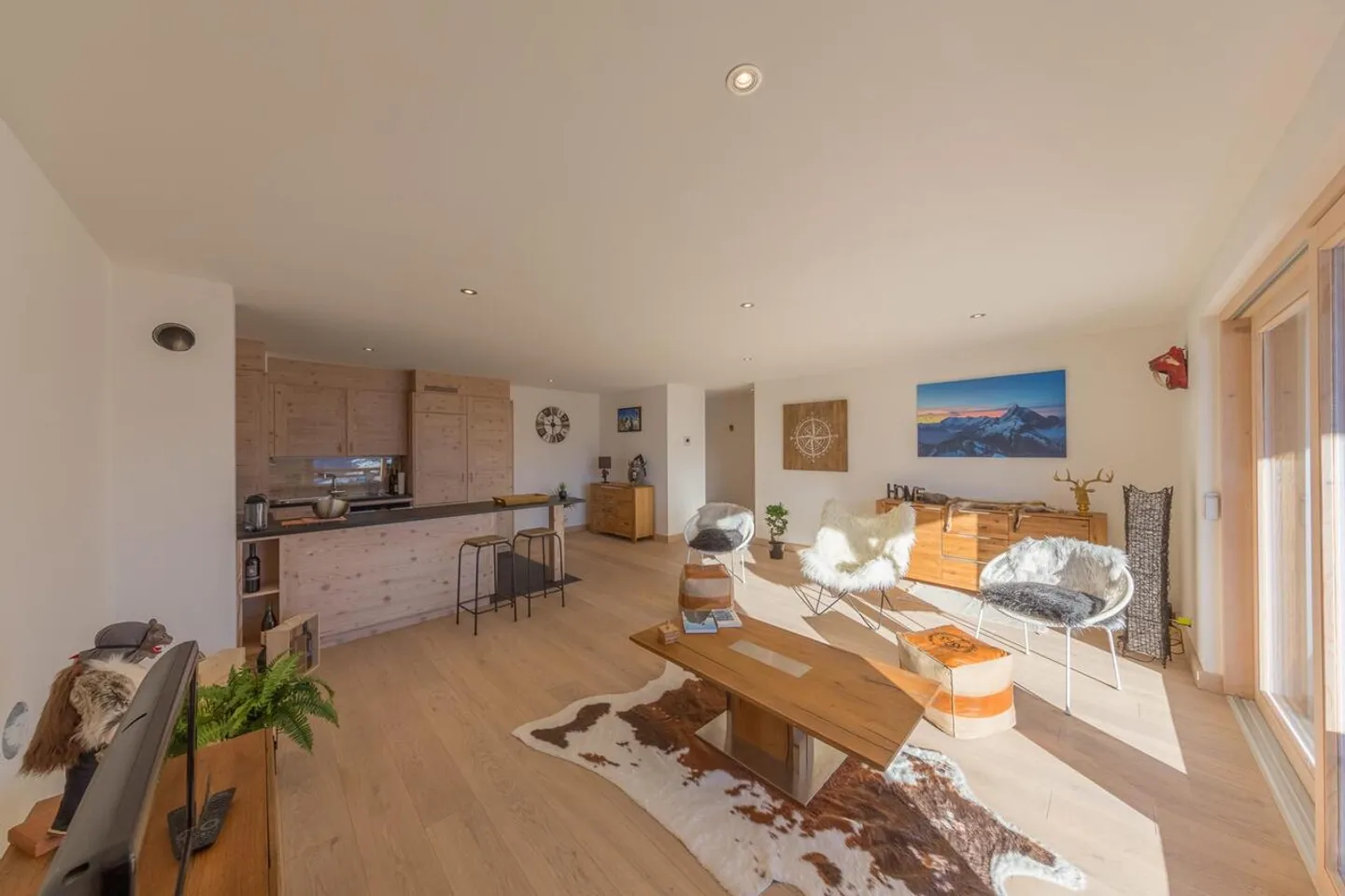 Superb apartment with a view of the valley - Photo 4 of 10