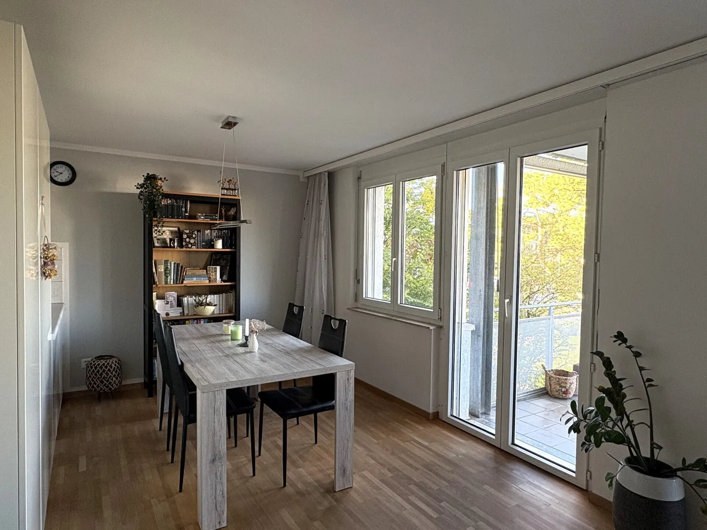 Befristete 4½-Zimmerwohnung an ruhiger Lage in Winterthur - Foto 2 von 10