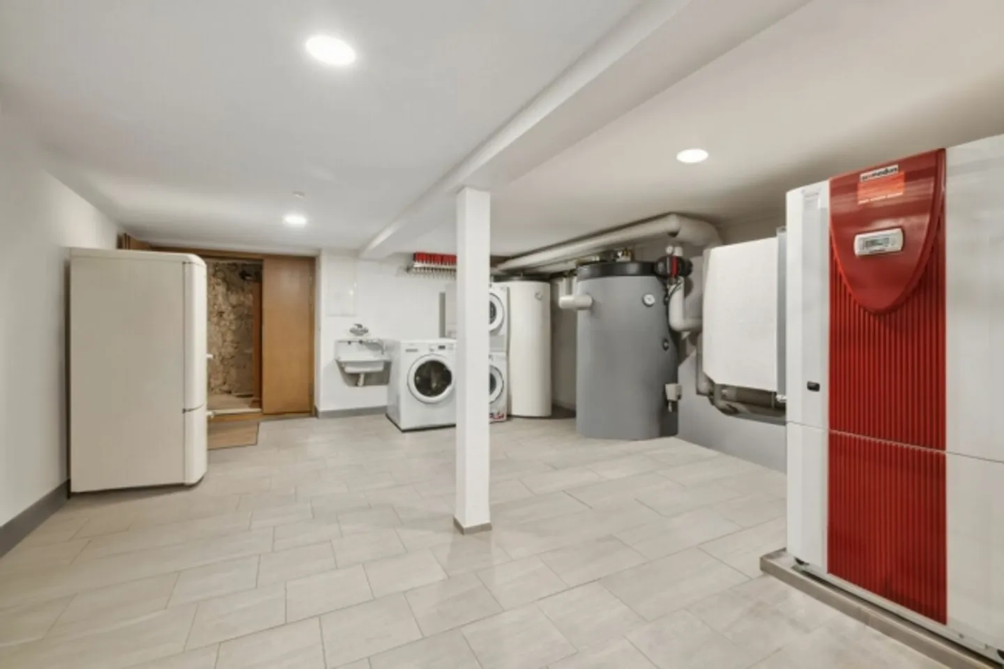 PROPRIETÀ EQUESTRE COMPLETAMENTE RISTRUTTURATA CON PRIVACY INASPETTATA - Foto 13 di 14