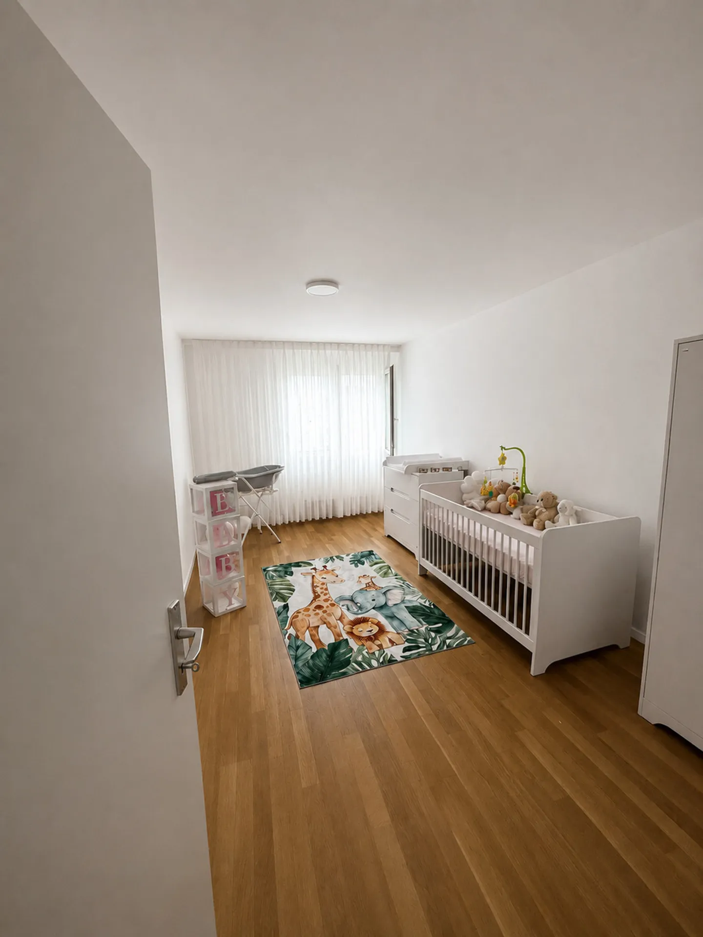 Ideal location - spacious and quiet - Photo 3 of 9