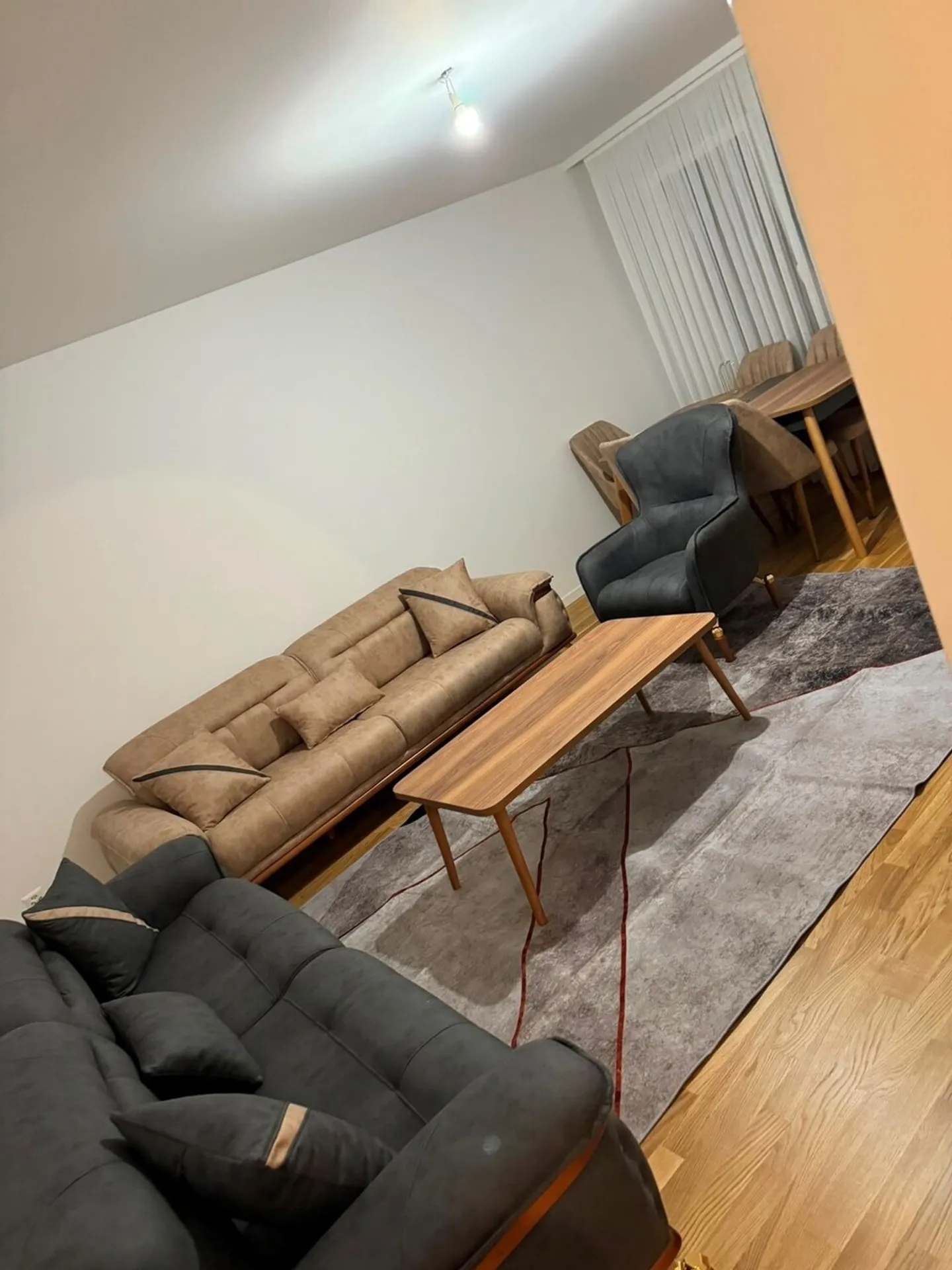 Ideal location - spacious and quiet - Photo 5 of 9