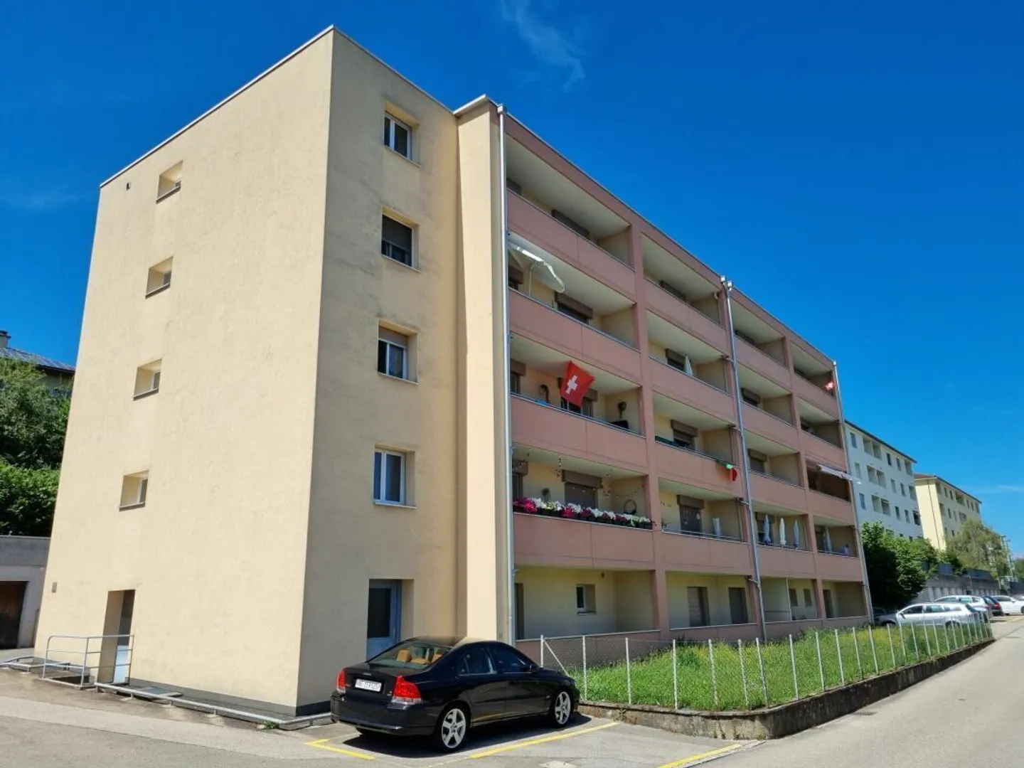 Studio avec balcon au sous-sol - Photo 5 sur 5